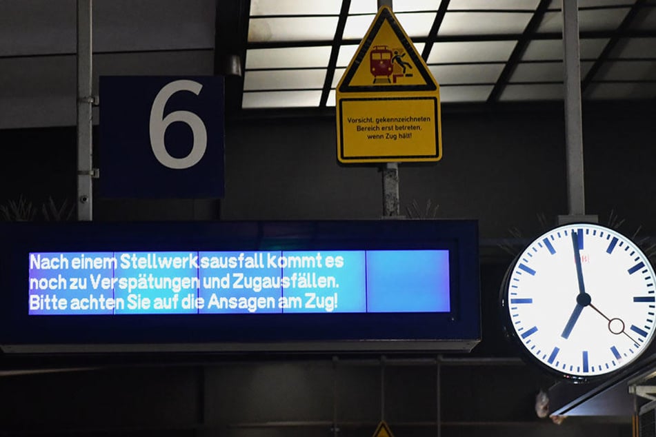 Bei der S-Bahn kommt es noch immer zu Verspätungen.