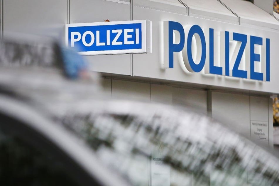 Lebensgefahr für den Jungen besteht nicht, so ein Polizeisprecher. (Symbolbild)