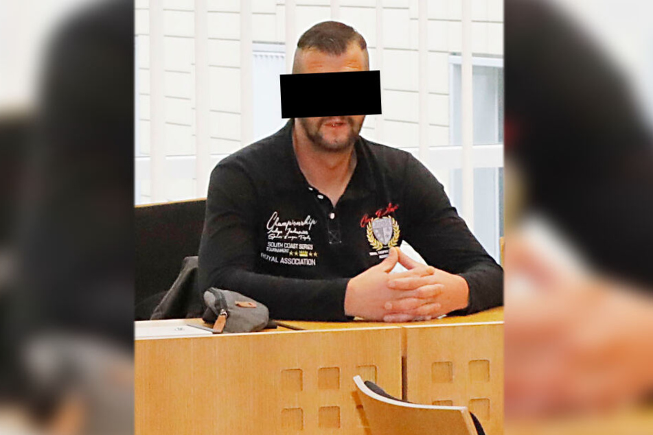 Silvio J. (38) gilt im Prozess wegen besonders schwerem Fall des Diebstahls als Hauptangeklagter.