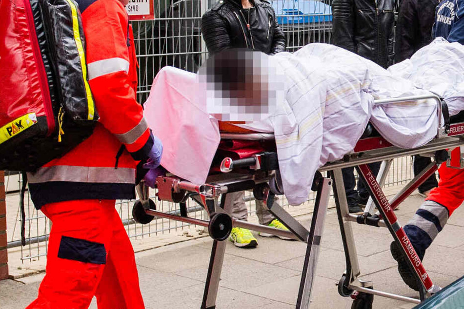 Das Opfer wurde bei der Attacke erheblich verletzt (Symbolbild).