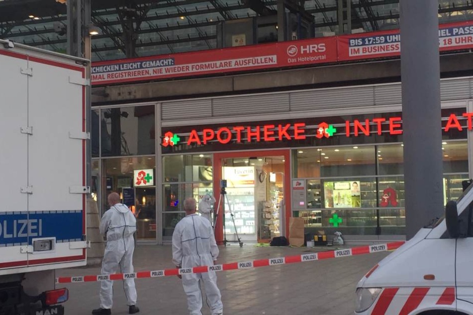 Die Apotheken-Angestellte, die der Täter als Geisel nahm, war ein Zufallsopfer.