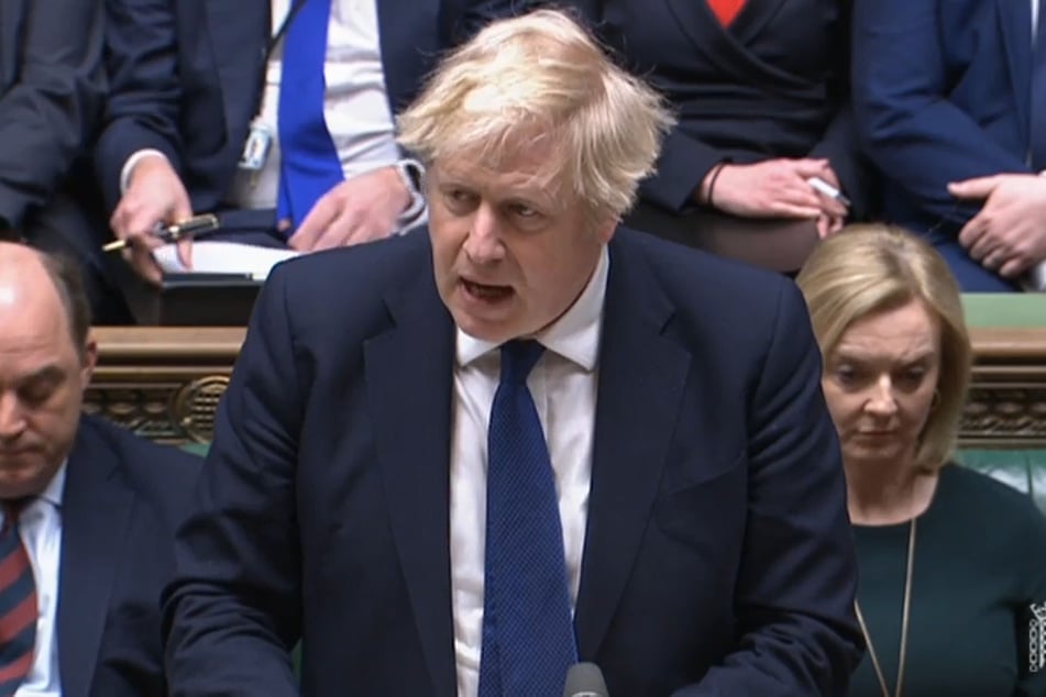 Der britische Premierminister Boris Johnson (57) fordert weitere Sanktionen gegen Russland.