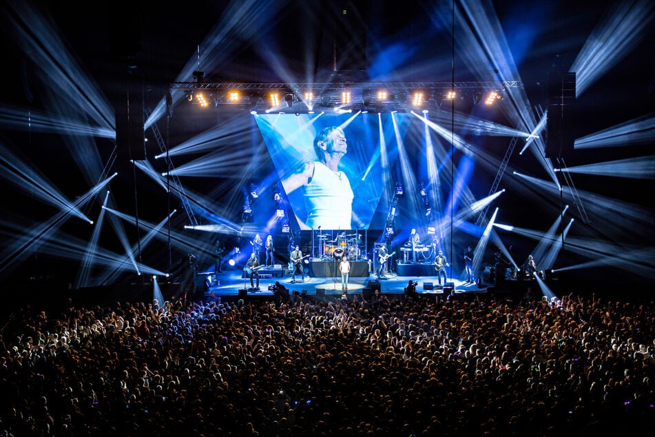 Auf der Tour spielt der Kult-Sänger den Song gleich zweimal: zu Beginn und zum Abschluss seiner Shows.