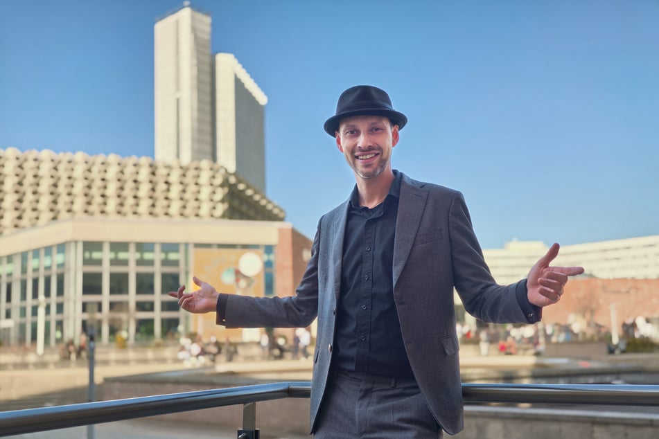 Sänger Martin Schmitt tritt demnächst in der Stadthalle mit seiner Udo Jürgens Show auf.