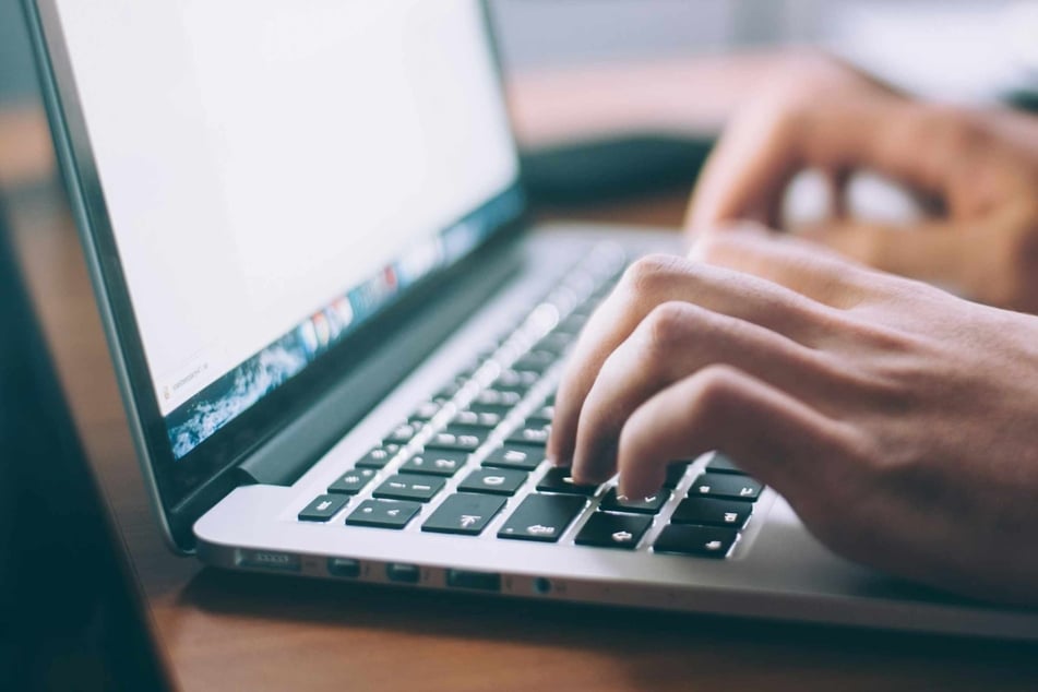 Internet archivists try to save public data from deletion by the Trump administration - here's how