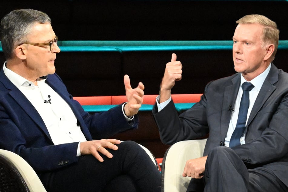 Am Donnerstagabend haben sich CDU-Politiker Roderich Kiesewetter (62, l.) und Brigadegeneral a. D. Erich Vad (69) bei "Markus Lanz" gezofft.