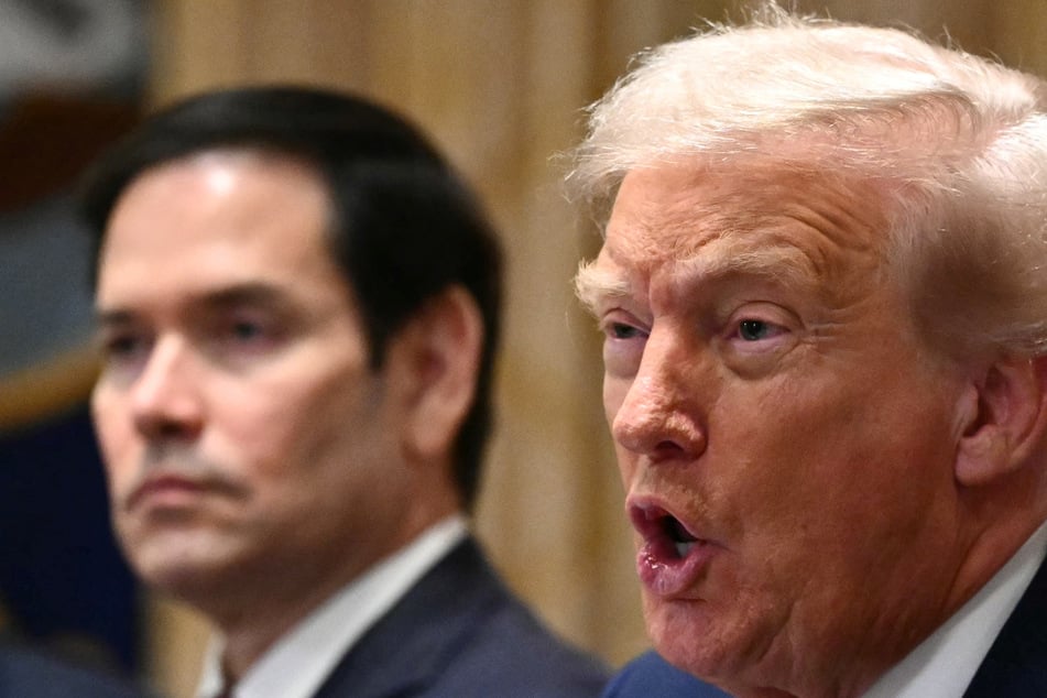 Trump rages at appeals court after major ruling on tariffs that sets up Supreme Court battle