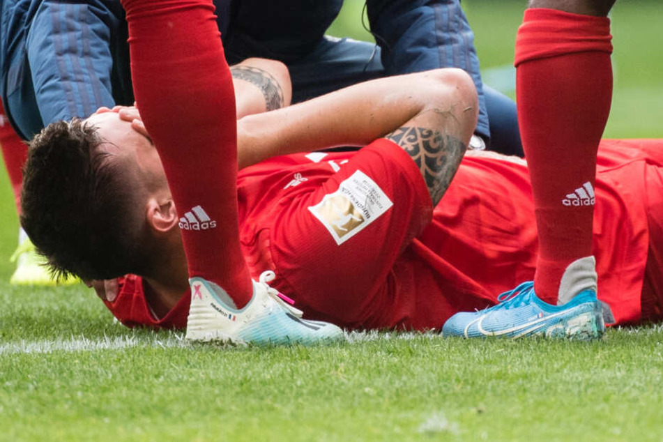 Niklas Süle wird nach einem Kreuzbandriss mindestens sechs Monate ausfallen.