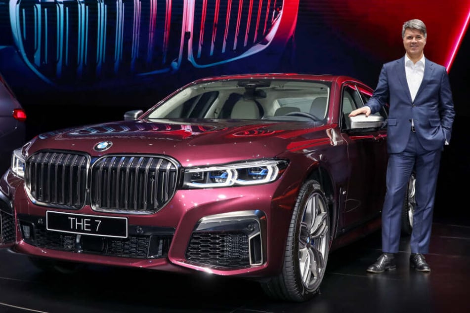 Vorstandschef Harald Krüger stellte den neunen BMW in Shanghai vor.