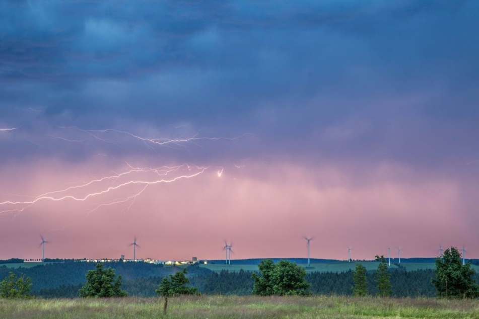 Das schweres Gewitter zog am Donnerstagabend über die Region Südwestsachsen.