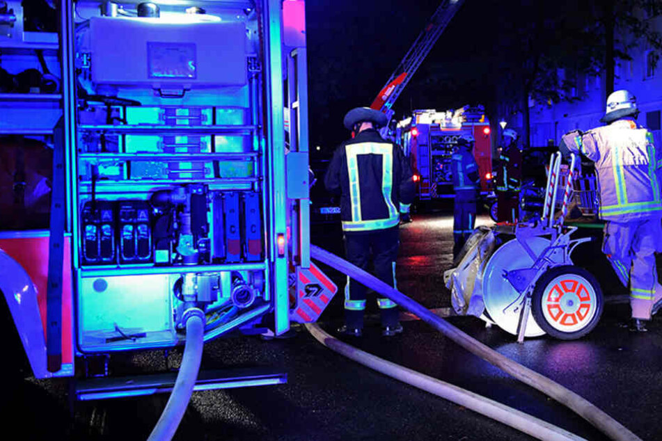 Mit knapp 50 Einsatzleuten war die Feuerwehr vor Ort.