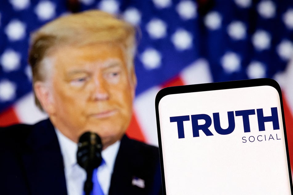 Trump's TRUTH social is falling apart in record time