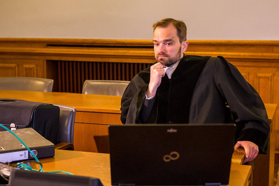 Staatsanwalt Dr. Dirk Reuter konnte den Aussagen des Angeklagten nicht viel Neues entnehmen. Das Mafia-Phantom Levy Vass bleibt für ihn ein Rätsel.