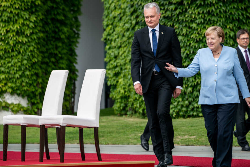 Merkel empfängt Litauens Präsident Nauseda.