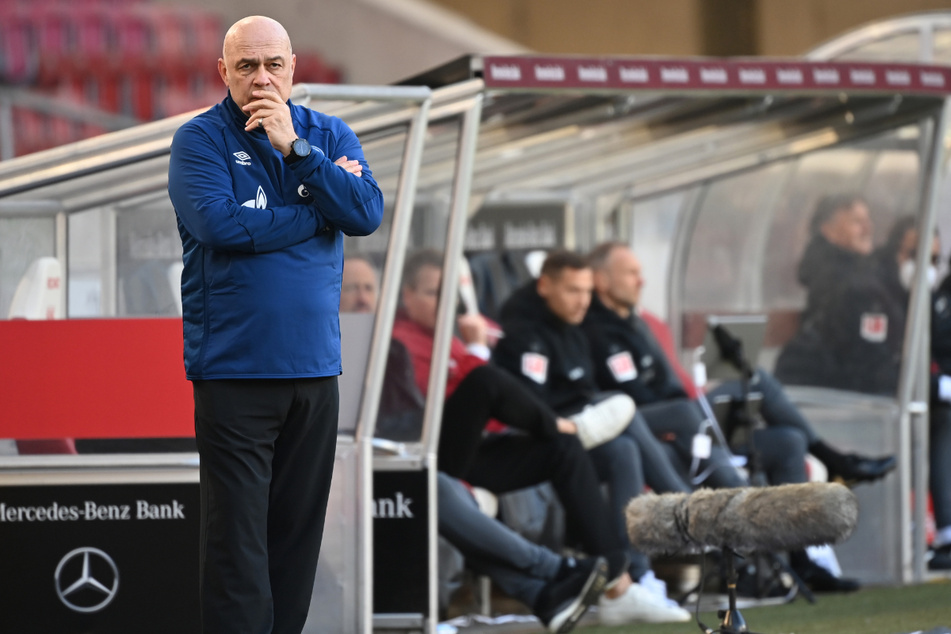 Steht Christian Gross (66) vor dem Aus?