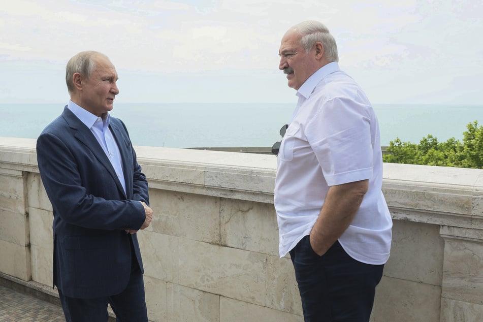 Der Machthaber in Belarus, Alexander Lukaschenko (68) betonte erneut seine engen Beziehungen zu Russlands Präsident Wladimir Putin (70).