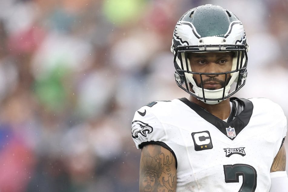 Eagles cornerback Darius Slay shares why he does "not want to go to Brazil" for NFL game