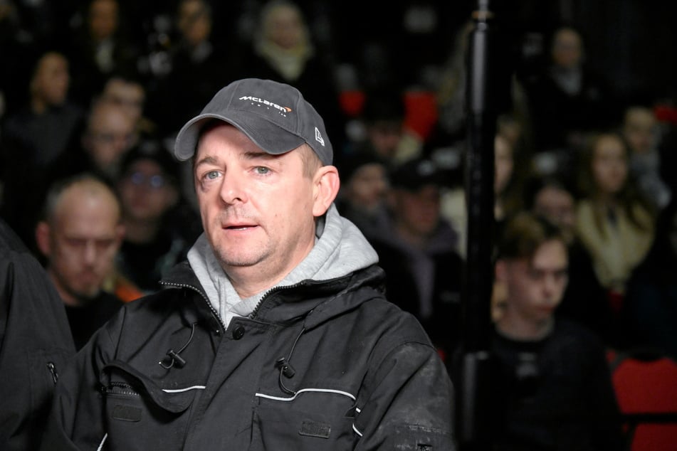 Zirkus-Direktor Sascha Köllner (48) spricht von Ticketbetrug und blickt mit Sorge auf die Weihnachtszeit.