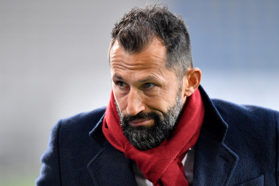 Hasan Salihamidzic soll David Alaba in einem Einzelgespräch über die Situation aufgeklärt haben.