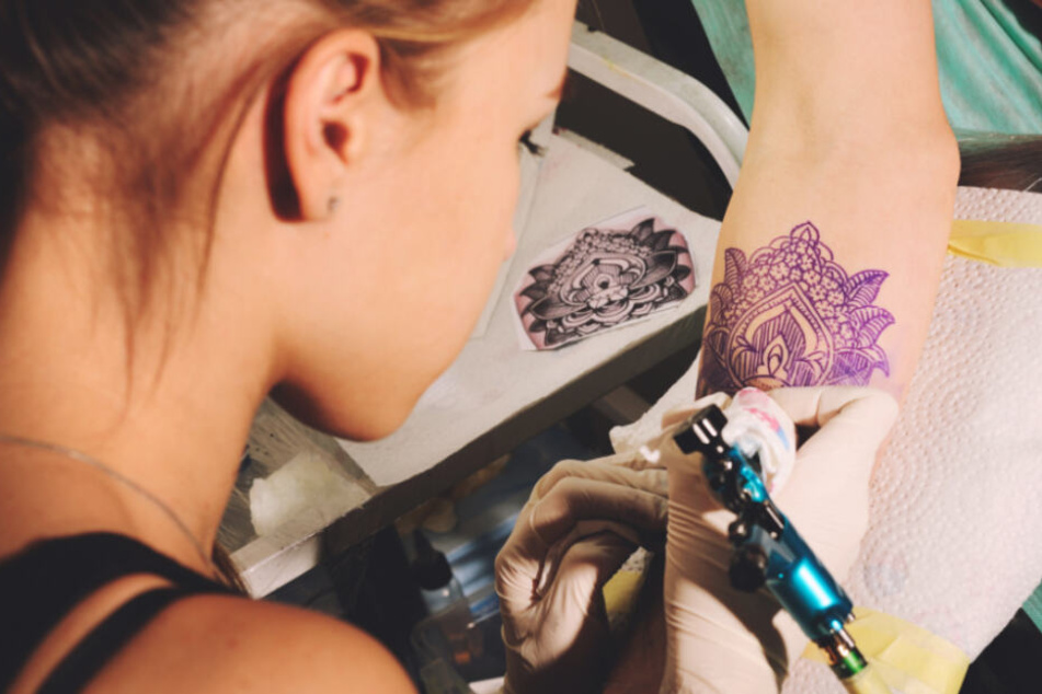 Tattoo-Aus? EU will Tätowier-Farben verbieten