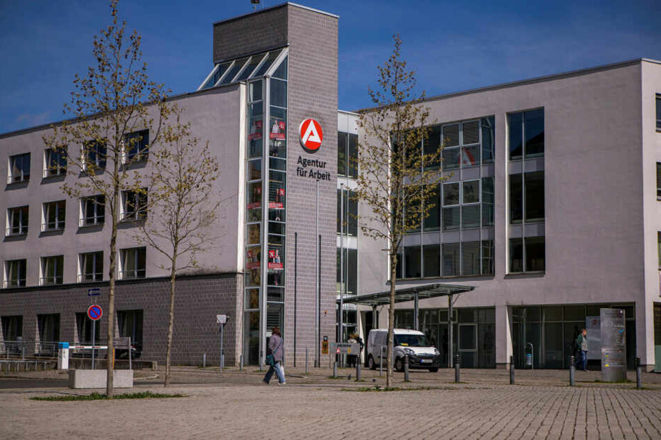 Der Tatort befindet sich kurz vor der Agentur für Arbeit.