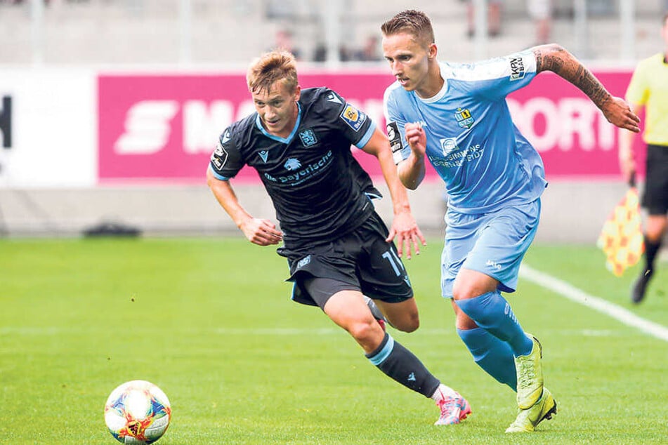 Paul Milde (r.) zählte zu den auffälligsten CFCern, zieht hier am Münchner Fabian Greilinger vorbei.