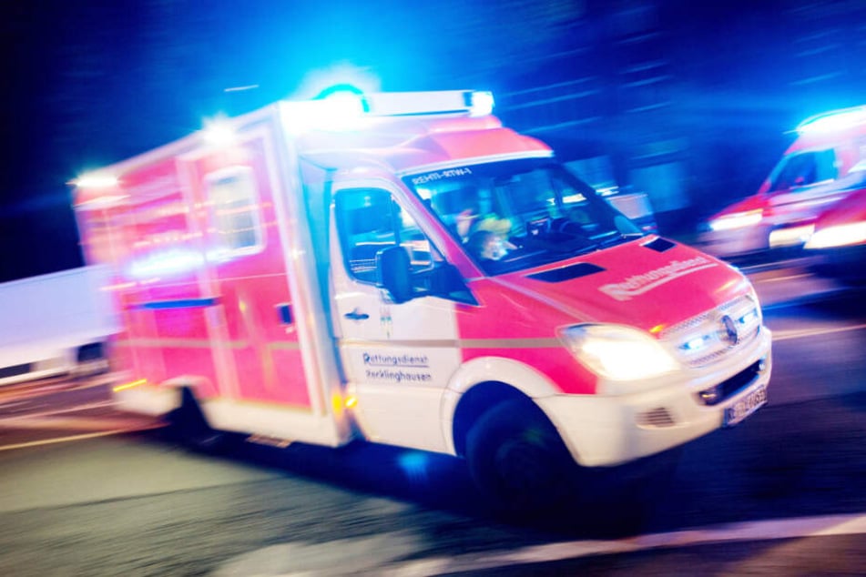 Der 34-Jährige kam nach der Attacke ins Krankenhaus. (Symbolbild)