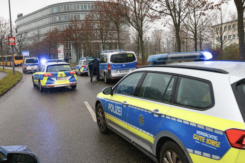 Der Täter wurde auch bei Radio Dresden auffällig, zum Glück wurde dort niemand verletzt.