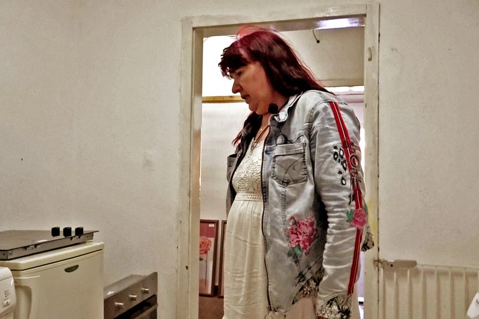 Vor der Einschläferung hält die fünffache Mutter Ausschau nach neuen Elektrogeräten.