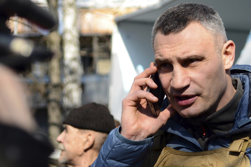 Kiews Bürgermeister Vitali Klitschko (50) spricht von einem Krieg gegen die Zivilbevölkerung.