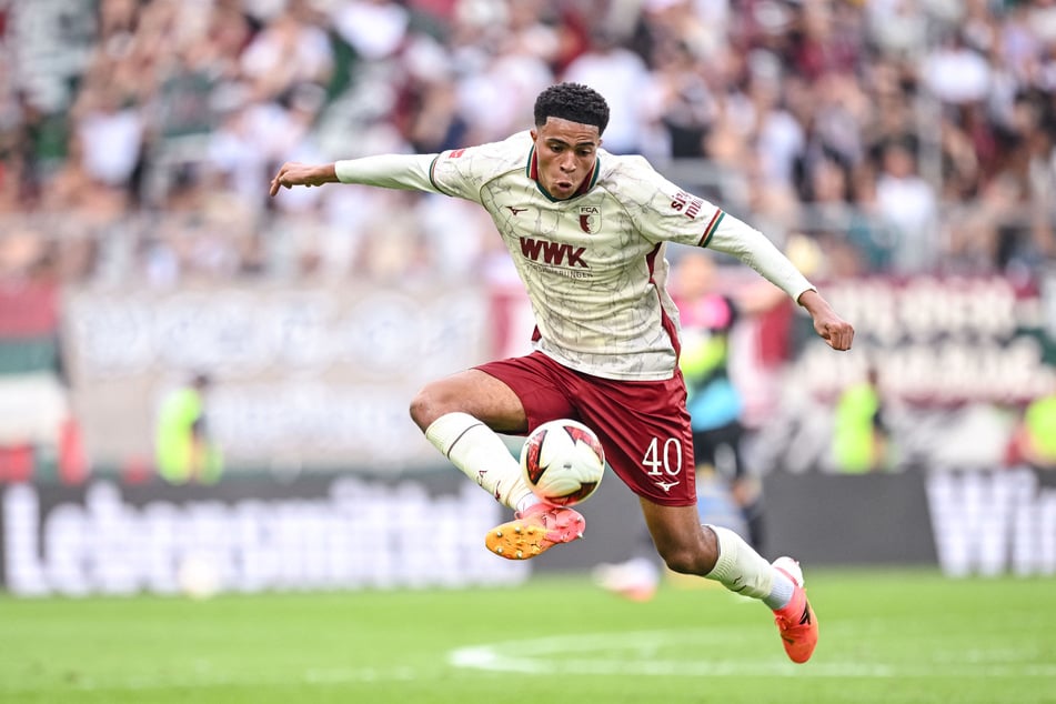 Auch Noahkai Banks (19, FC Augsburg) wird demnächst für Deutschland auflaufen. Bislang spielte er für die USA.