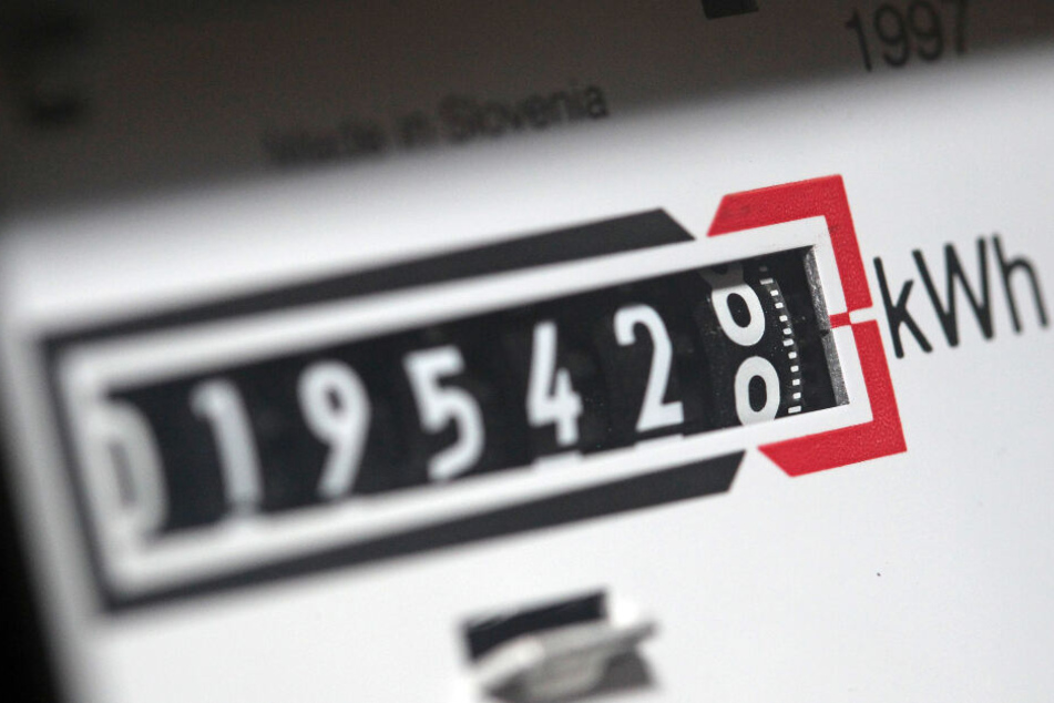 Betrüger, die sich derzeit telefonisch als Mitarbeiter der Stadtwerke ausgeben, fragen Kunden auch nach Zählerständen (Symbolfoto).