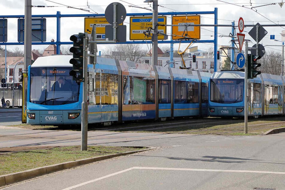 Der Unfall passierte an der Bahnhofstraße im Bereich der Bretgasse.
