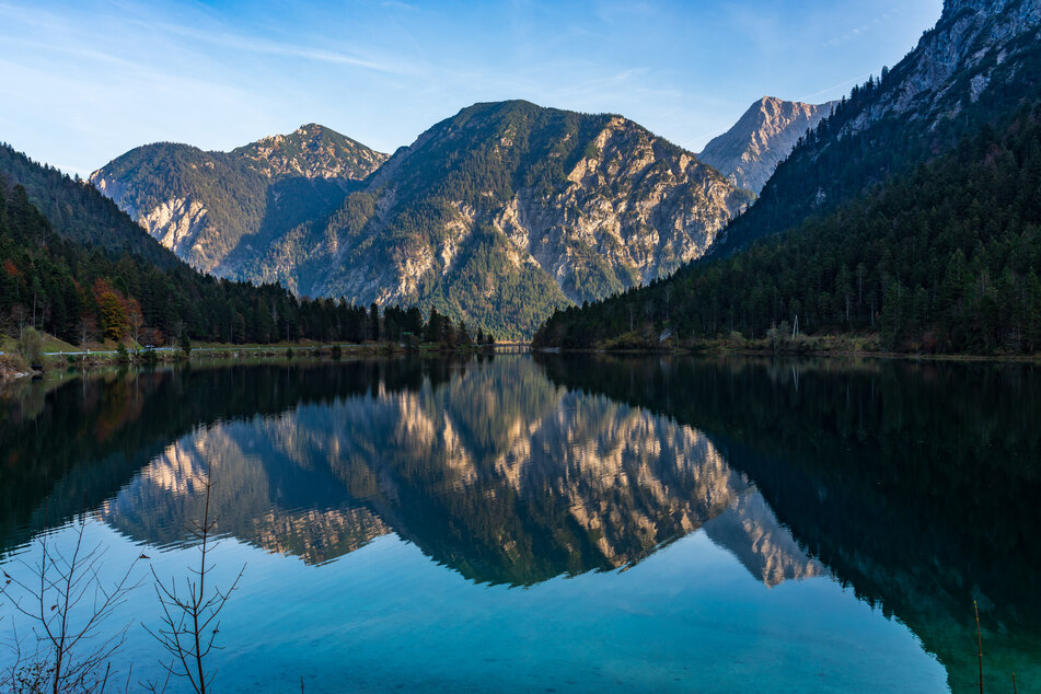 Der Plansee in Tirol soll bei Wildcampern besonders beliebt sein.