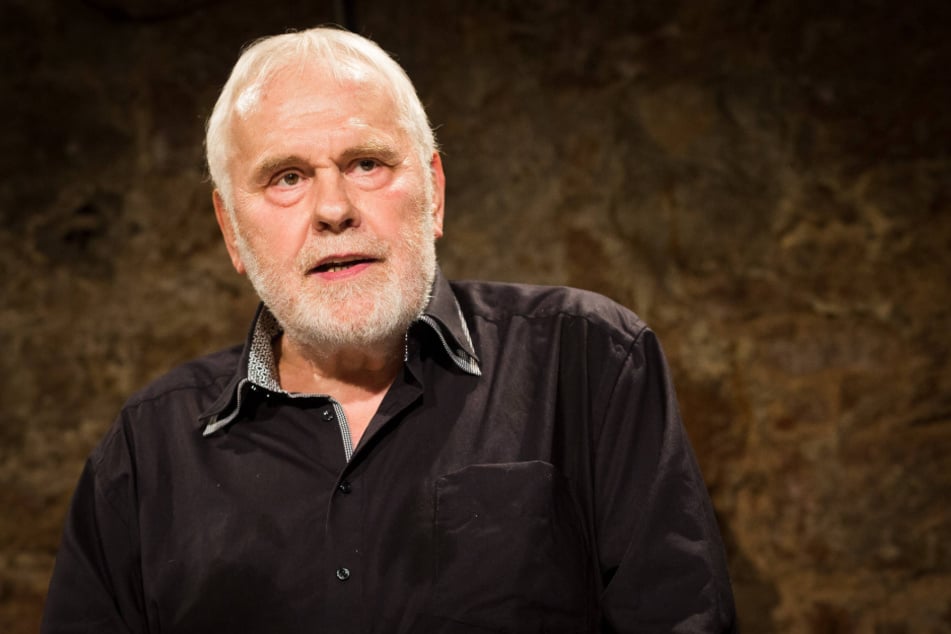 Der damalige Opernstar Gunther Emmerlich (75) hat in den 70ern in dem Haus gewohnt.