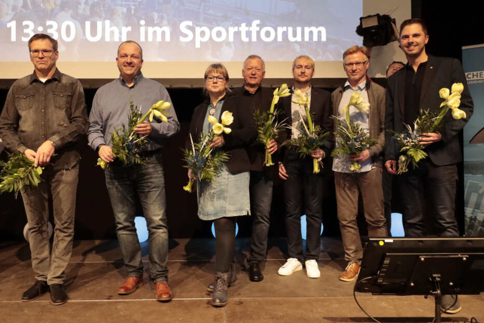 Das sind sie, die neuen Aufsichtsräte: v.l.n.r: Uwe Hildebrand, Knut Müller, Grit Hoffmann, Staphan Ballack, Tino Kermer, Jörg Illing und Normam Löster.