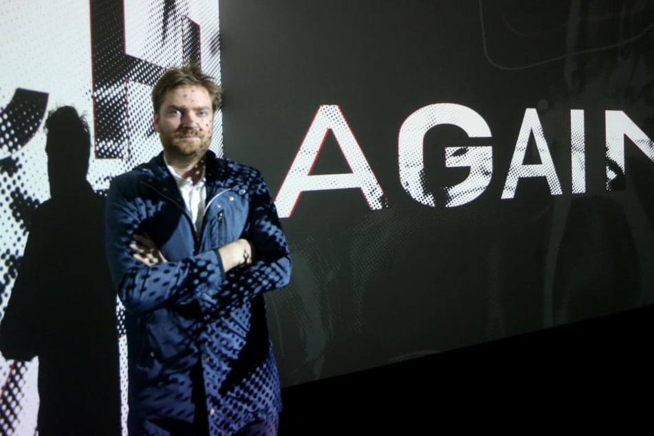 Bis zum 6. Januar ist die Video-Installation "Again/Noch einmal" von Mario Pfeifer in den Kunstsammlungen erstmals in einer Ausstellung zu sehen.