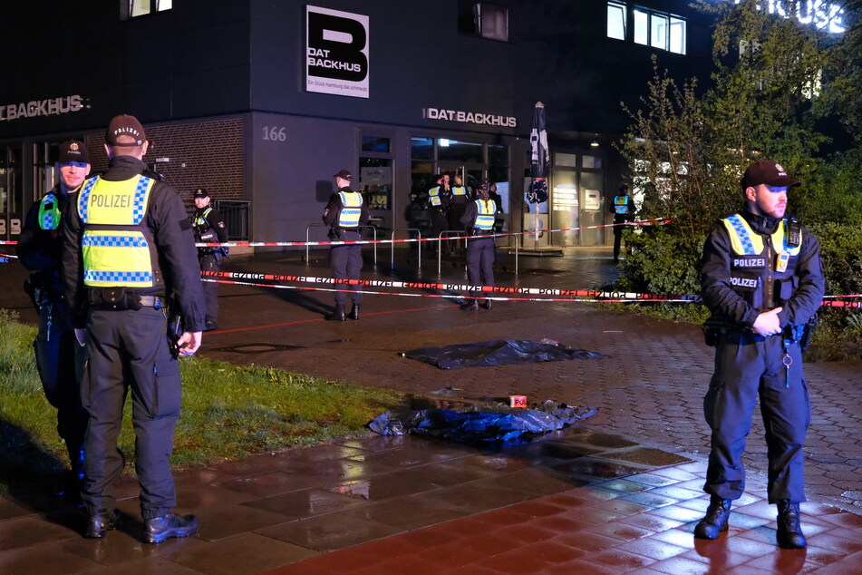 In Hamburg Bergedorf-West hat es eine Messerstecherei gegeben!