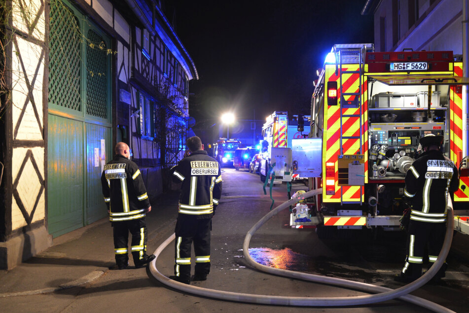 Frankfurt: Sauna im Keller fängt Feuer: Ehepaar im Krankenhaus, 80.000 Euro Schaden