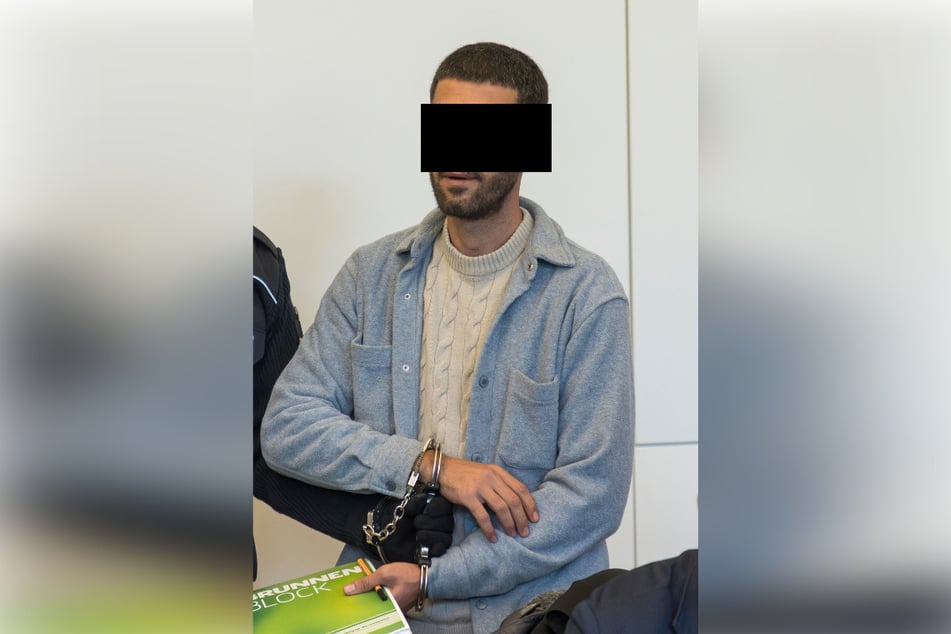 Mahmut U. (33) soll in Tötungsabsicht zugetreten haben.