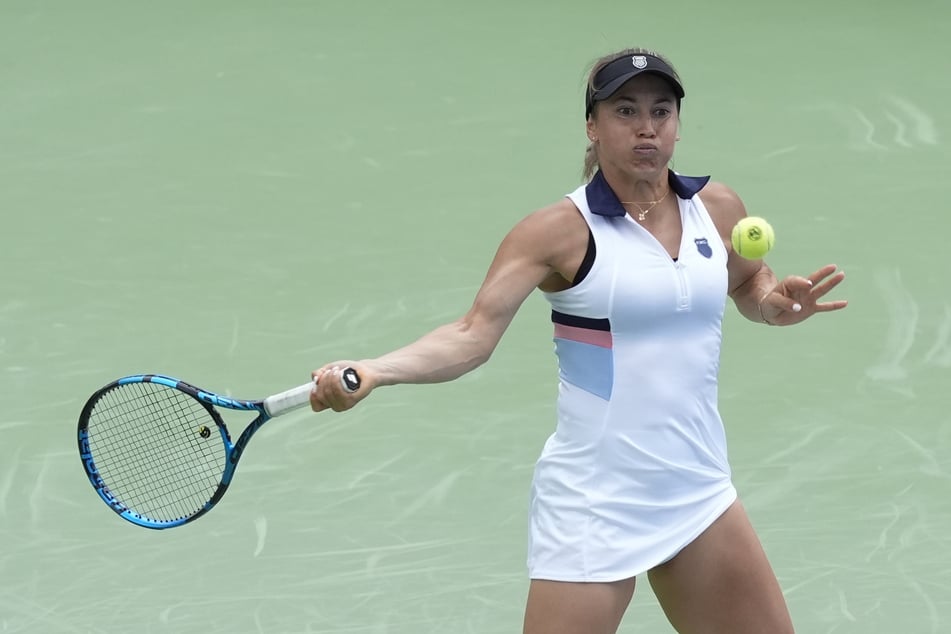 Im Vorjahr zog Putintseva noch ins Achtelfinale des Grand-Slam-Turniers ein, in diesem Jahr war nach einem desolaten Auftritt schon in der ersten Runde Schluss.