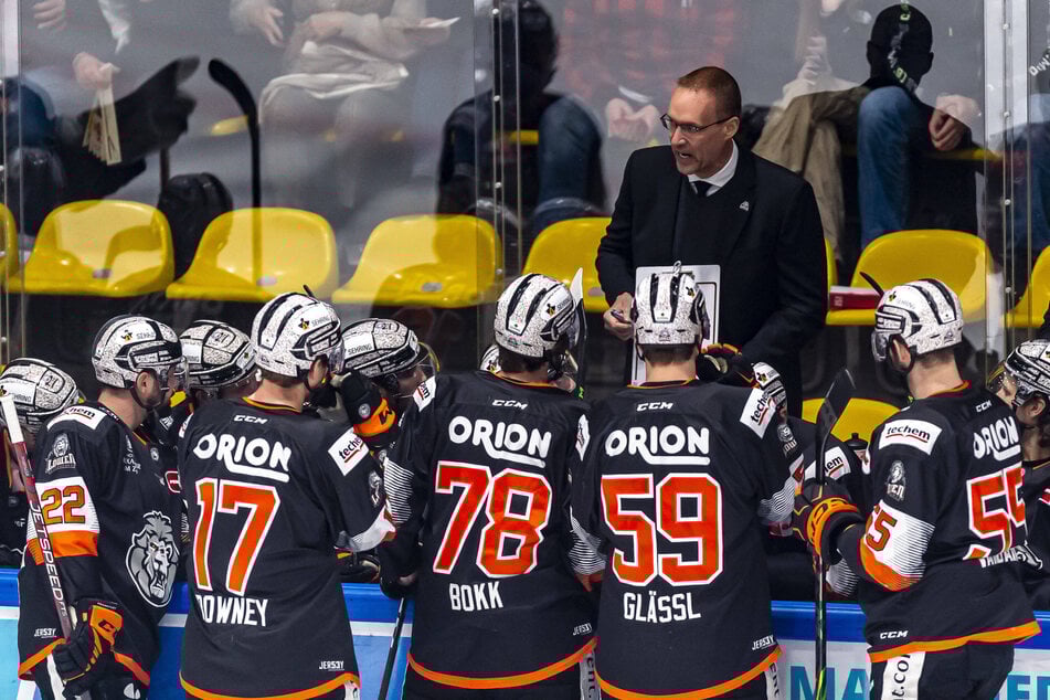 Der Kanadier coachte in Deutschland schon die Löwen Frankfurt und war Co-Trainer bei den Eisbären Berlin.