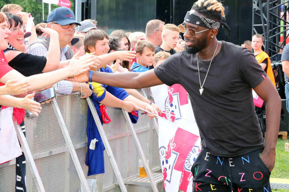 Der gerade verliehene RB-Stürmer Jean-Kevin Augustin ließ es in seiner Freizeit gerne mal krachen.