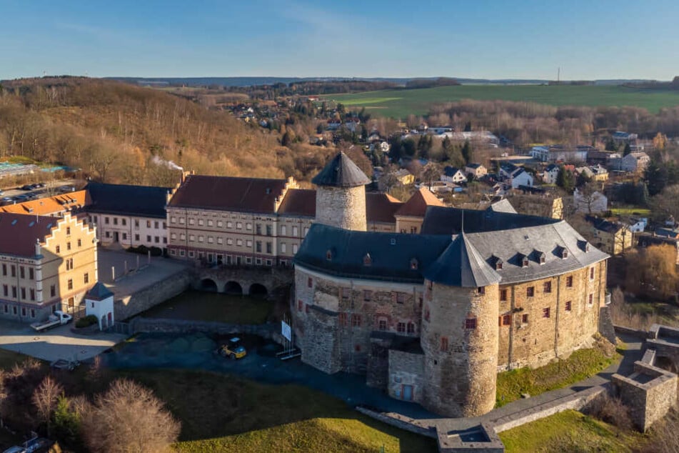 Auf Schloss Voigtsberg weckt die Sonderausstellung "Kaufrausch im Kinderzimmer" Erinnerungen.