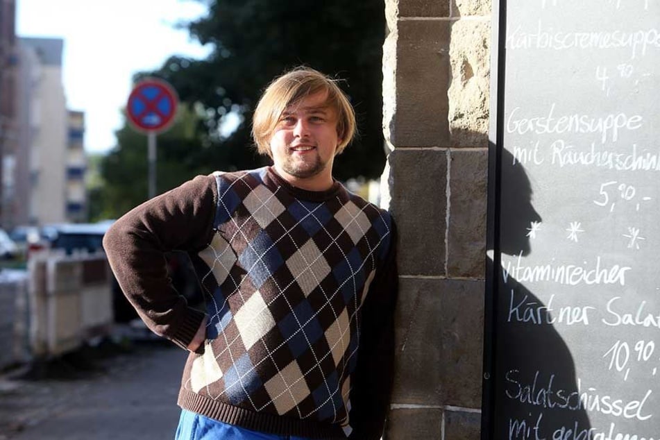 Stadtteilmanager René Bzdok (30) sorgt sich um die Sonnenberg-Bewohner mit wenig Geld.