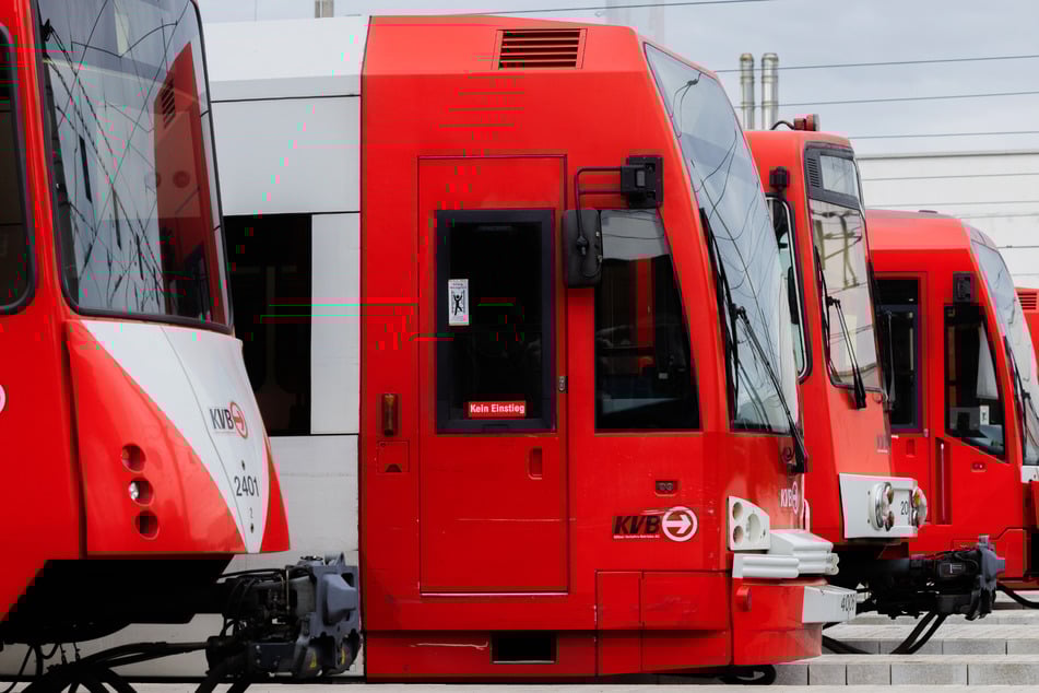 Die KVB haben die Sanierung einer Aufzuganlage an der Haltestelle "Florastraße" in Köln-Nippes angekündigt. (Symbolbild)