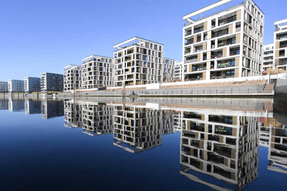 Bau- und Immobilienwirtschaft in Deutschland trotzen bislang den schlechten Konjunkturnachrichten aus der Industrie.