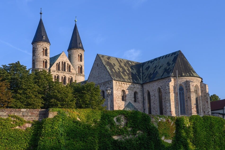 Das Kloster Unser Lieben Frauen kann sich bald mit der Malerei einer Berliner Künstlerin schmücken.