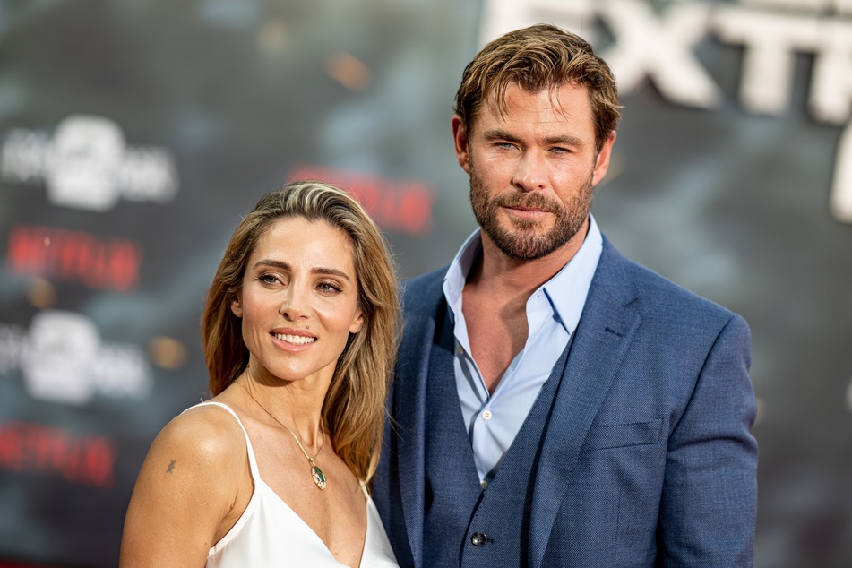 Im Rahmen seiner Promotion-Tour für den Netflix-Film "Tyler Rake: Extraction 2" machte Hemsworth mit seiner Frau Elsa Pataky (46) auch in Berlin Halt.