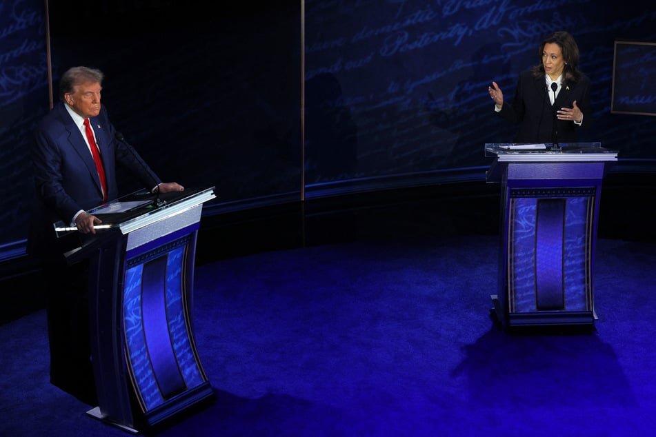 Vice President Kamala Harris (r.) and Republican presidential candidate Donald Trump held their first debate on Tuesday night.